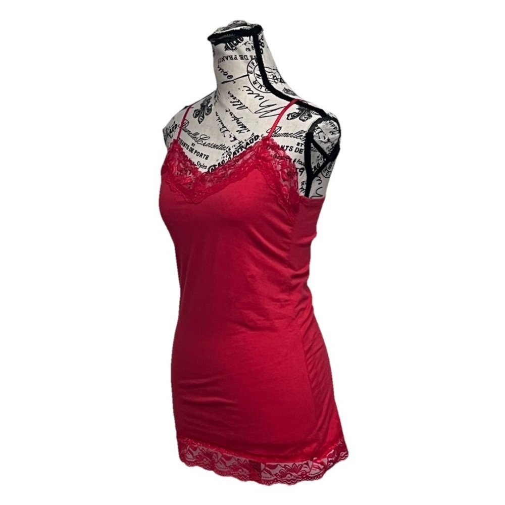 Charlotte Russe Red Lace Trim Y2K Camisole Top M Coquette Grunge Layering Vampy - Picture 3 of 9